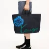 Borsa tote grande “Kenzo Tulip” in twill effetto denim Borsa tote grande “Kenzo Tulip” in twill effetto denim