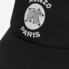 Cappellino in cotone con ricamo “Kenzo Paris Emblem” Cappellino in cotone con ricamo “Kenzo Paris Emblem”