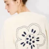 Cardigan in lana con ricamo “Boke Flower” Cardigan in lana con ricamo “Boke Flower”