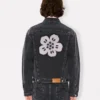 Giacca da camionista con ricamo “Boke Flower” in denim giapponese Giacca da camionista con ricamo “Boke Flower” in denim giapponese