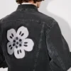 Giacca da camionista con ricamo “Boke Flower” in denim giapponese Giacca da camionista con ricamo “Boke Flower” in denim giapponese