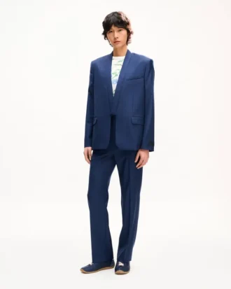 Giacca sartoriale monopetto stile kimono in lana vergine Giacca sartoriale monopetto stile kimono in lana vergine