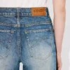 Jeans larghi Ayame in denim giapponese elasticizzato Jeans larghi Ayame in denim giapponese elasticizzato