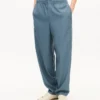 Pantaloni da jogging cargo in viscosa e lana Pantaloni da jogging cargo in viscosa e lana