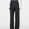 Pantaloni dritti sartoriali in lana vergine Pantaloni dritti sartoriali in lana vergine