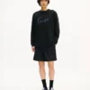 T-shirt a maniche lunghe in cotone con ricamo “Kenzo Signature” T-shirt a maniche lunghe in cotone con ricamo “Kenzo Signature”