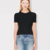 Top in pizzo elasticizzato Top in pizzo elasticizzato