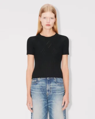 Top in pizzo elasticizzato Top in pizzo elasticizzato